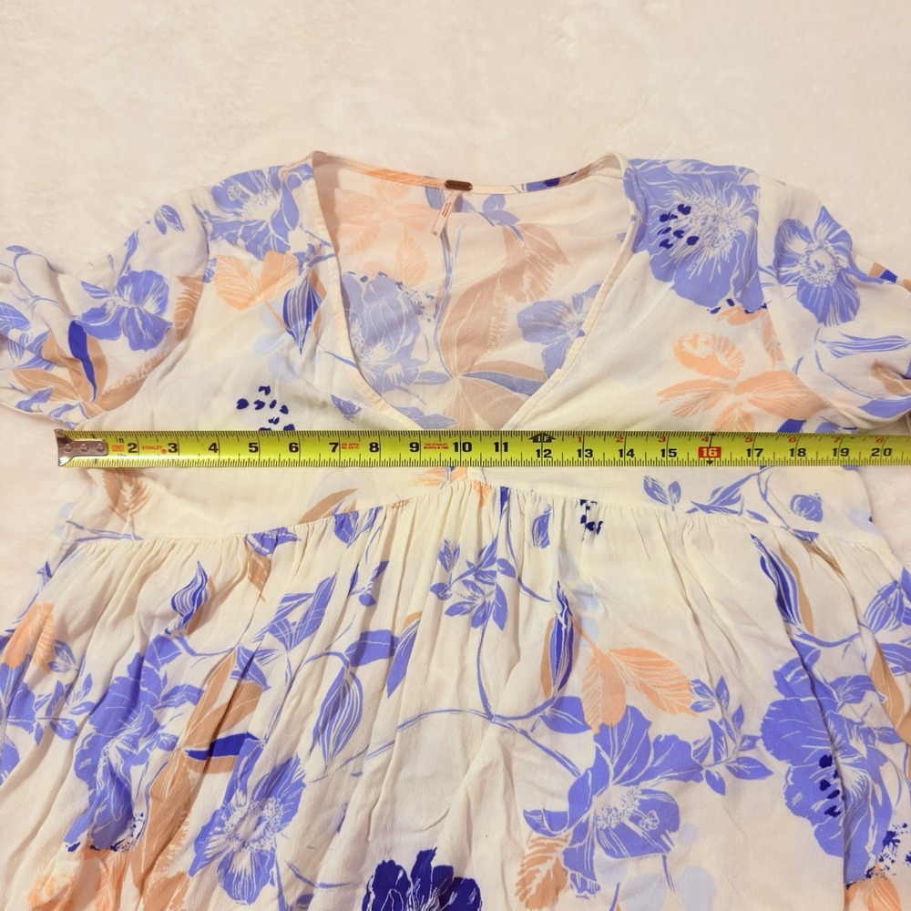FREE PEOPLE Bella Tunic Top Ivory Blue Floral Print V-neck Babydoll Size XS - Picture 7 of 7